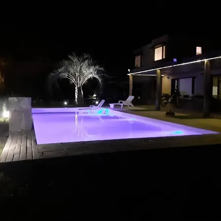Hermosa Casa Con Pileta Asador Patio De Fuego San Salvador de Jujuy Exterior photo