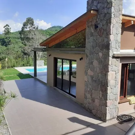 Hermosa Casa Con Pileta Asador Patio De Fuego San Salvador de Jujuy Exterior photo