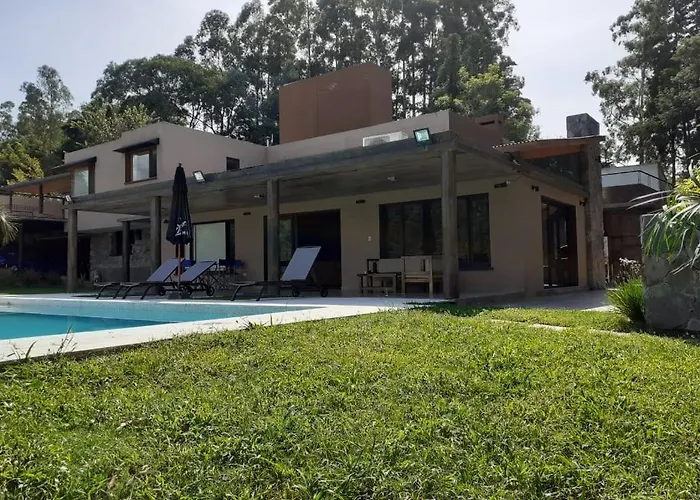 Hermosa Casa Con Pileta Asador Patio De Fuego